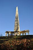 Uherice  obelisk v parku, u cesty k rozhledn