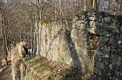 Lukov  hradby u Svatojnky
