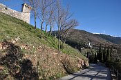 Assisi  u Rocca Maggiore, v pozad Rocca Minore a Mt. Subasio