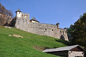 ubovniansky hrad  pod hradem