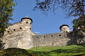 ubovniansky hrad  zpadn bastion a bergfrit