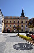 Nová Bystřice – zámek z náměstí