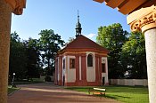 Odlochovice – kaple od zámku