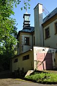Čekyně – východní část zámku s věžicí