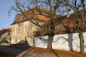 Cerhonice – zámek