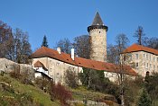 Rožmberk – věž Jakobínka a horní hrad