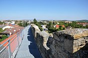 Eggenburg  pstupn ochoz na vchodn stran hradeb
