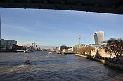 London  pohled z Tower Bridge