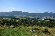 Dlžín – Kozí hrádok – výhled na Strážovské vrchy