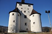 Bansk tiavnica  Nov zmok